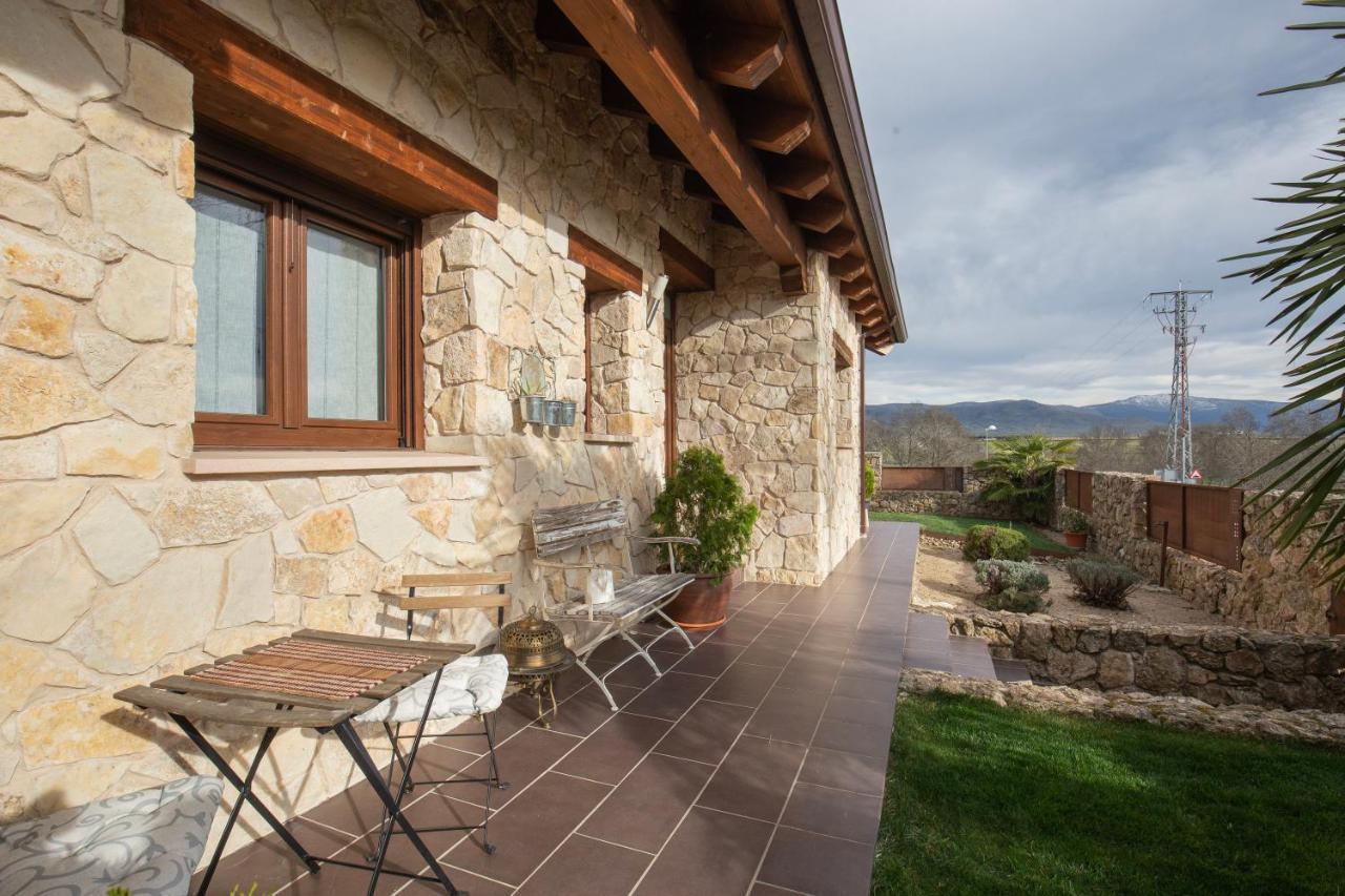 Casa Rural La Nava De Tizneros Luaran gambar