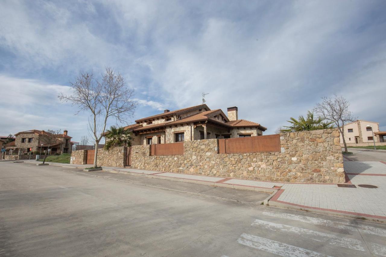 Casa Rural La Nava De Tizneros Luaran gambar