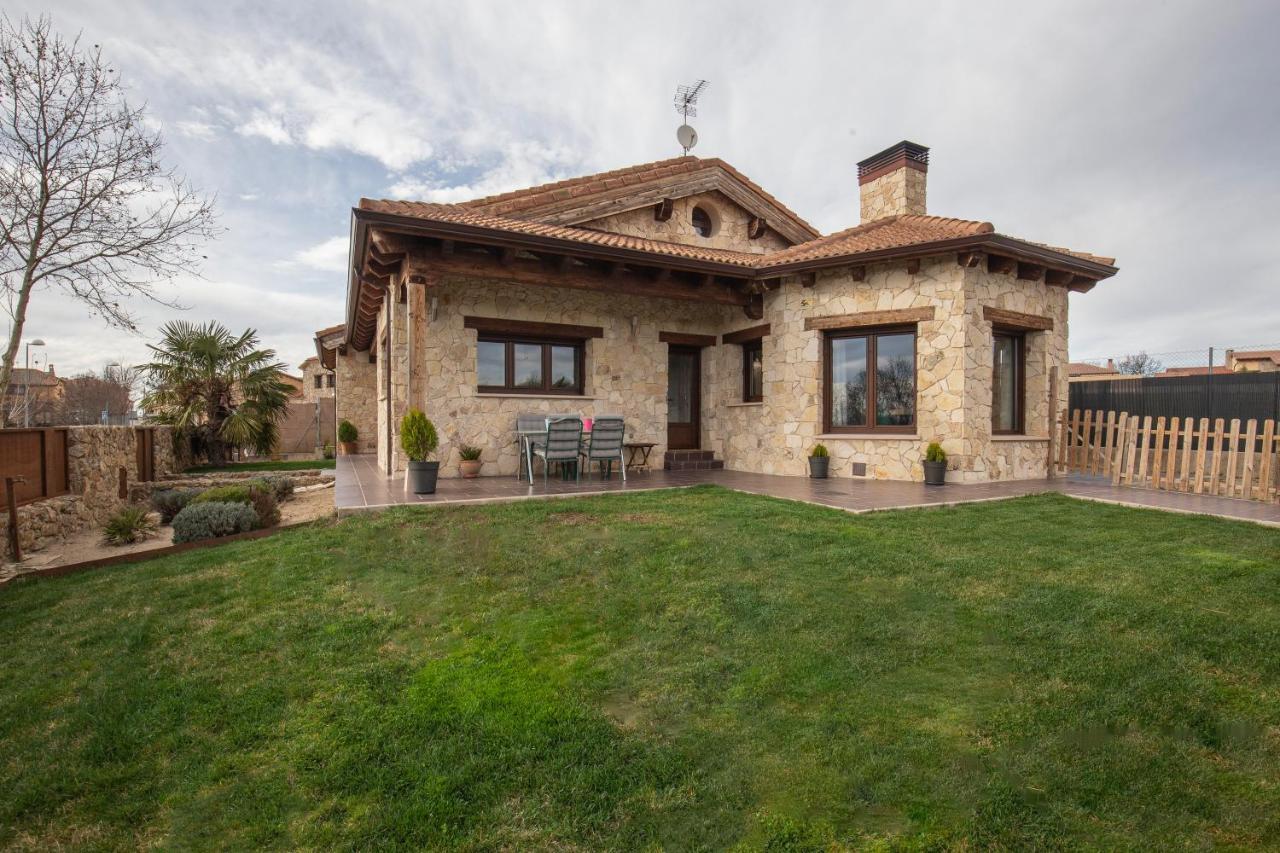 Casa Rural La Nava De Tizneros Luaran gambar